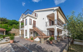 Lovely Apartment In Secovlje With House Sea View